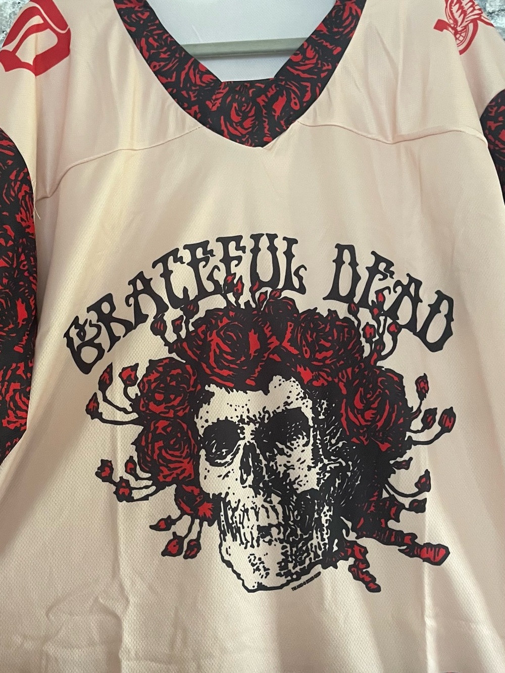 Grateful Dead Detroit Red Wings Black Skull & Roses Hockey Jersey NWT unisex - Picture 5 of 9
